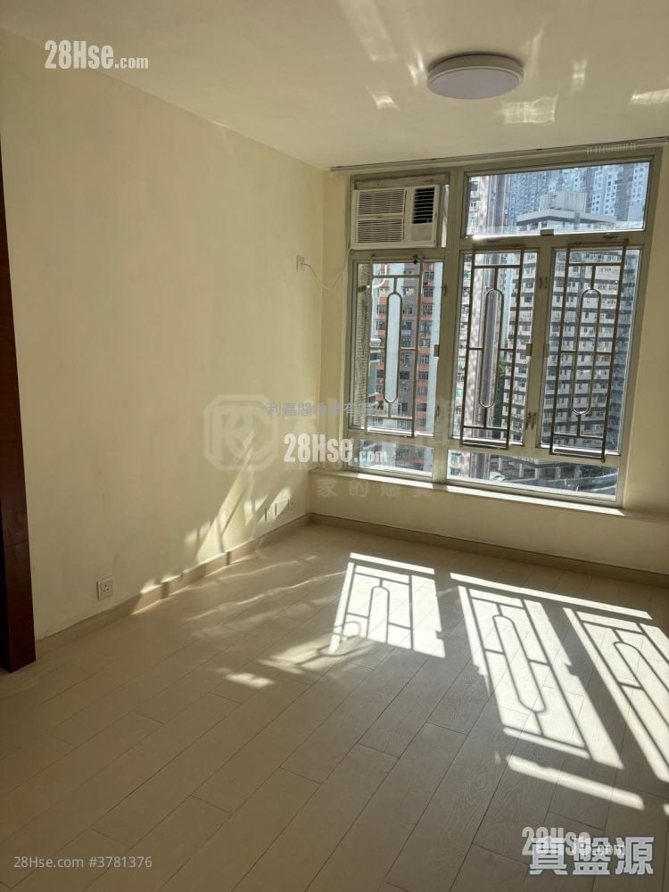 城市花园 售盘 3 房 , 1 浴室 568 平方尺