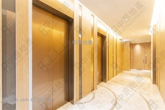 玖珑山 售盘 2 房 , 1 浴室 681 平方尺