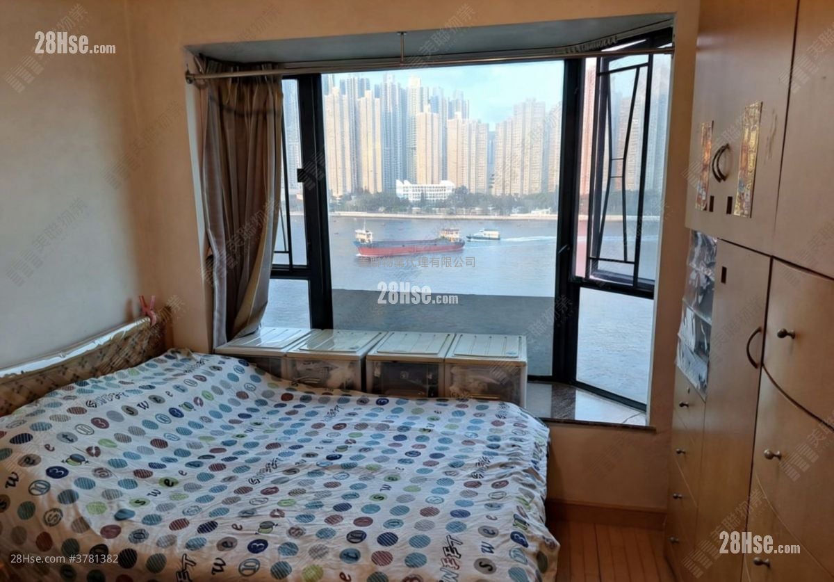 Villa Esplanada Sell 3 Bedrooms , 2 Bathrooms 691 ft²