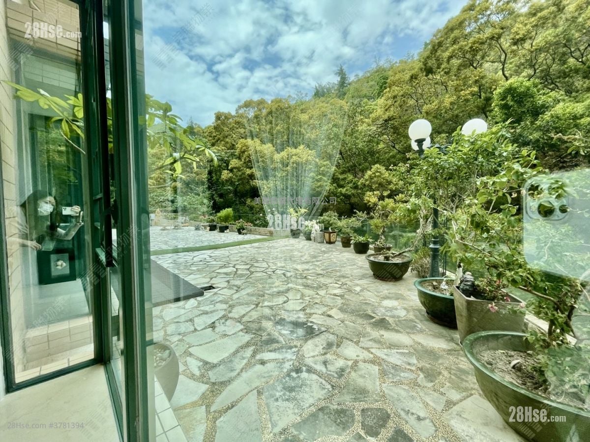 帝景峰 售盘 3 房 1,351 平方尺