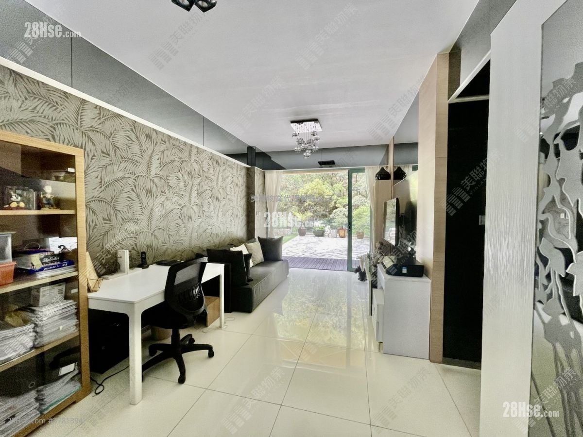 帝景峰 售盘 3 房 1,351 平方尺