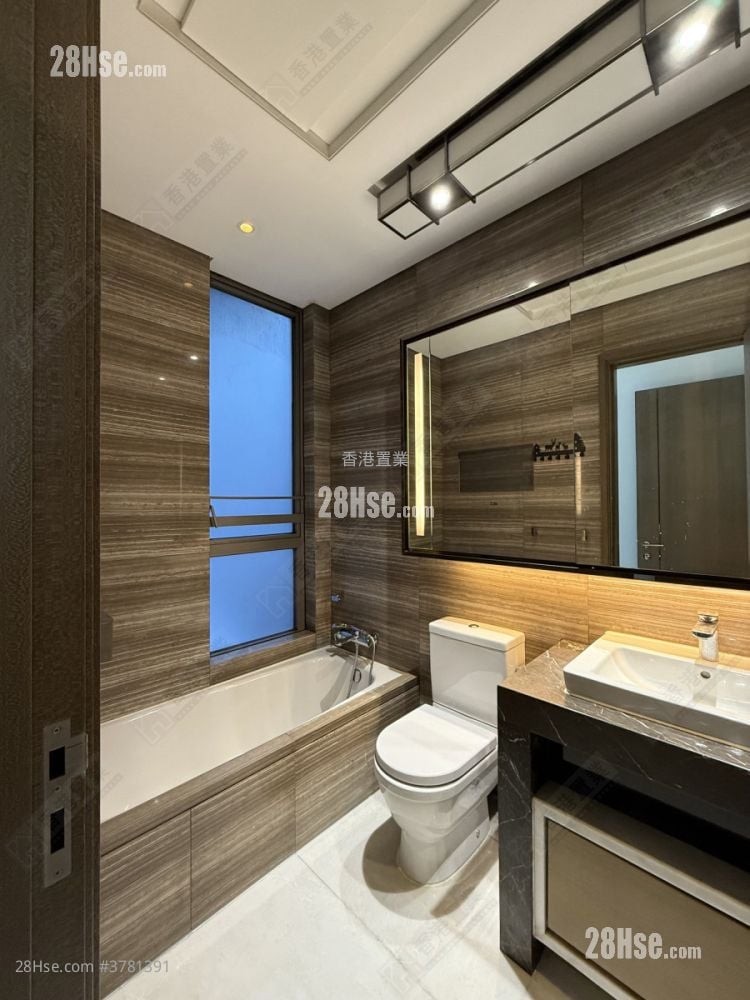 The Austin 租盘 3 房 , 2 浴室 991 平方尺