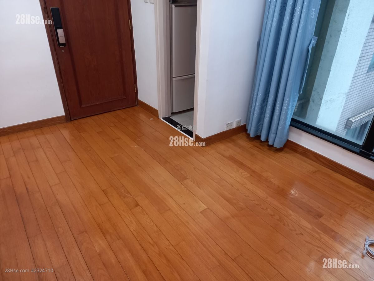 Marina Lodge Rental 2 Bedrooms , 1 Bathroom 290 ft²