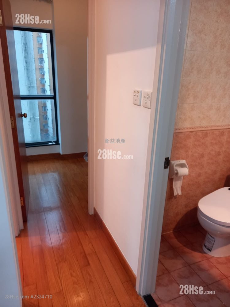 Marina Lodge Rental 2 Bedrooms , 1 Bathroom 290 ft²