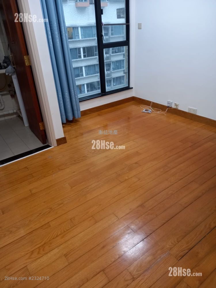 Marina Lodge Rental 2 Bedrooms , 1 Bathroom 290 ft²