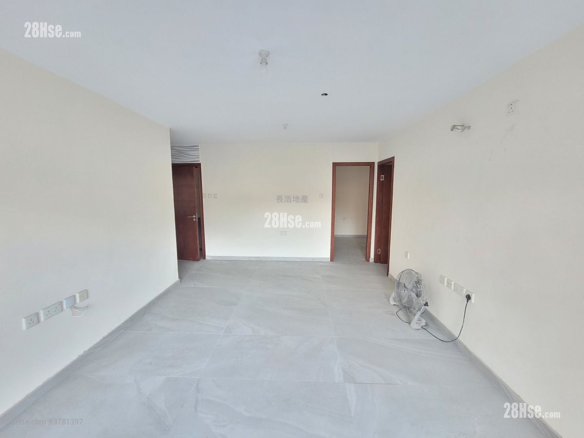 Village Sell 3 Bedrooms , 2 Bathrooms 1,300 ft²