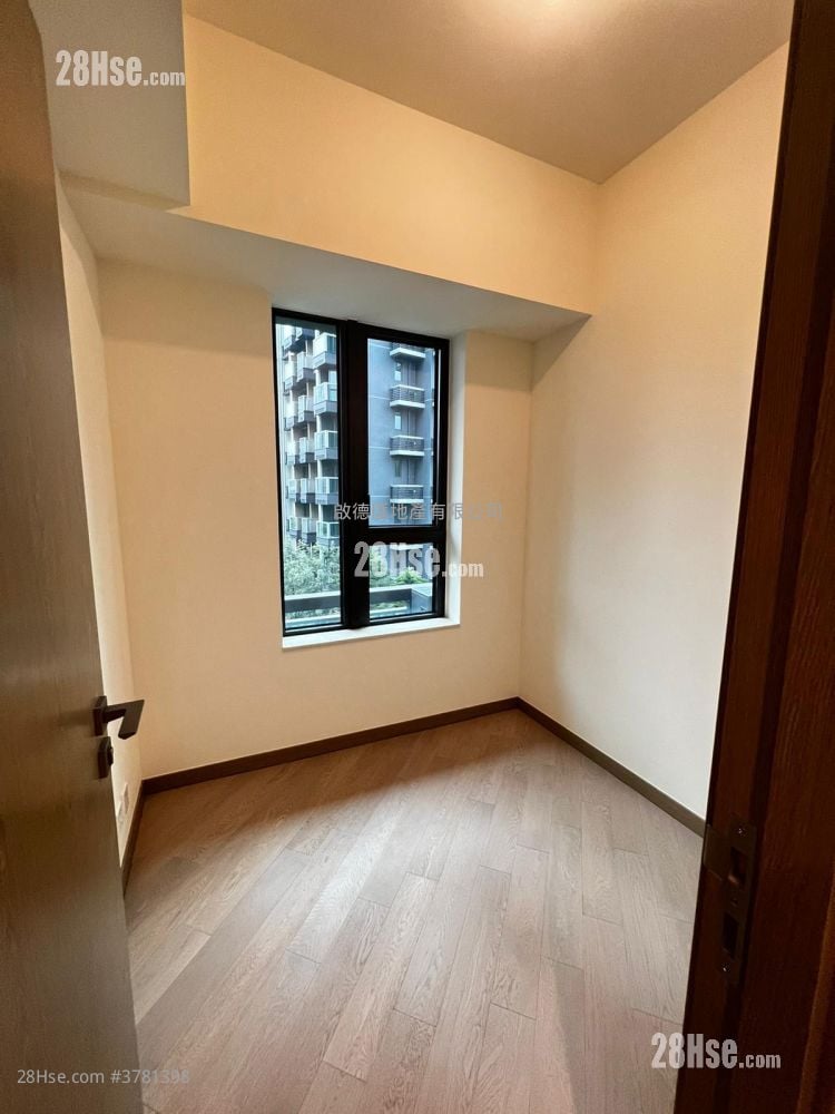 Wetland Seasons Bay Sell 2 Bedrooms , 1 Bathroom 427 ft²