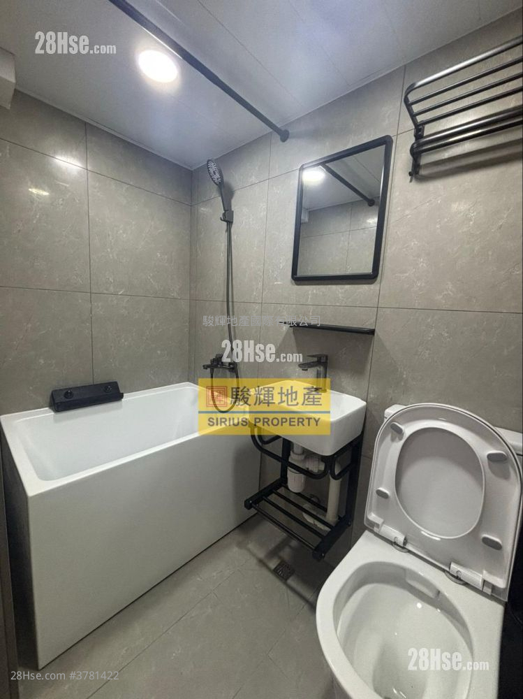 Pollock Building Rental 1 Bedroom , 1 Bathroom 180 ft²