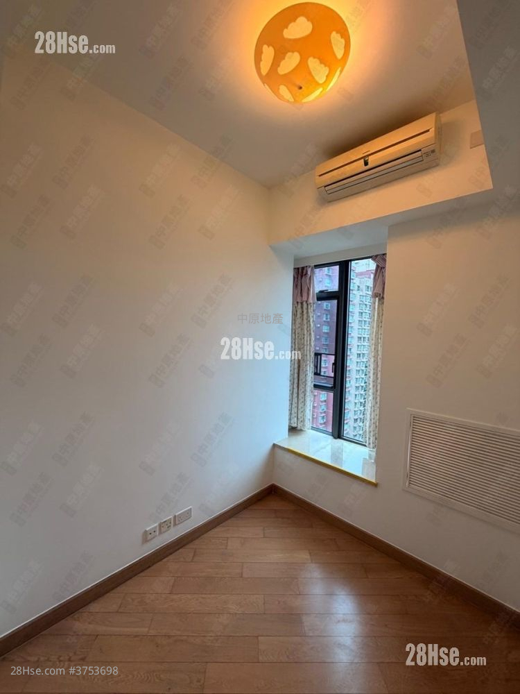 Yoho Midtown 售盘 3 房 880 平方尺