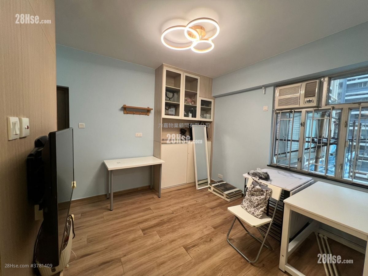 创业中心 售盘 2 房 , 1 浴室 376 平方尺