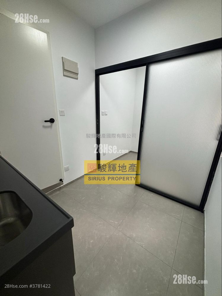 Pollock Building Rental 1 Bedroom , 1 Bathroom 180 ft²