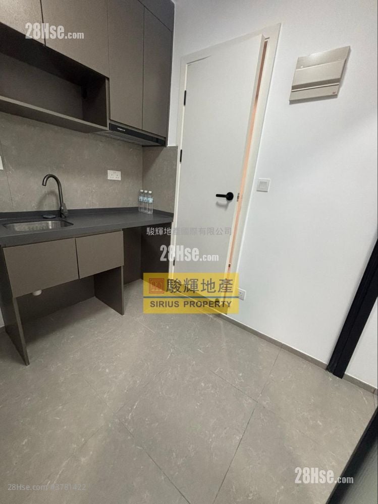 Pollock Building Rental 1 Bedroom , 1 Bathroom 180 ft²