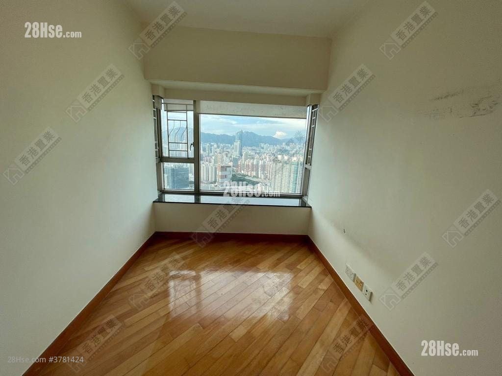 擎天半岛 售盘 3 房 , 2 浴室 853 平方尺