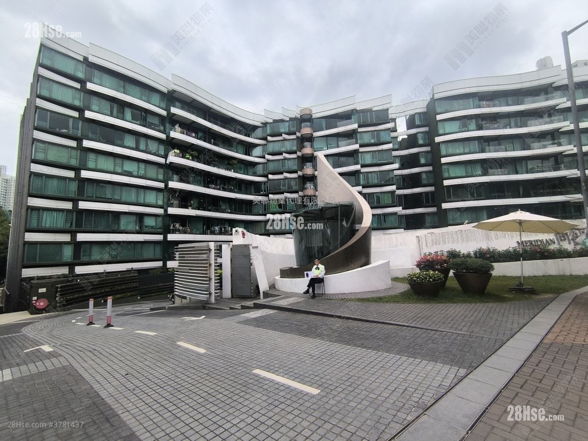 Meridian Hill Rental 4 Bedrooms , 3 Bathrooms 1,603 ft²