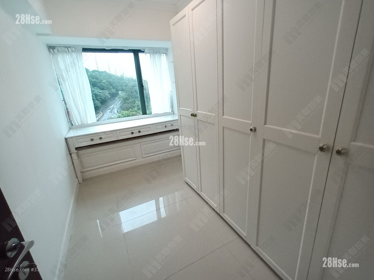 Meridian Hill Rental 4 Bedrooms , 3 Bathrooms 1,603 ft²