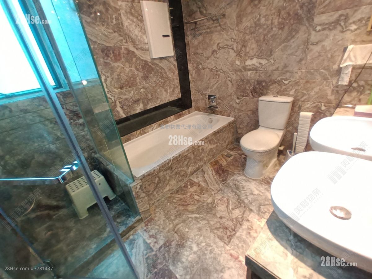 Meridian Hill Rental 4 Bedrooms , 3 Bathrooms 1,603 ft²