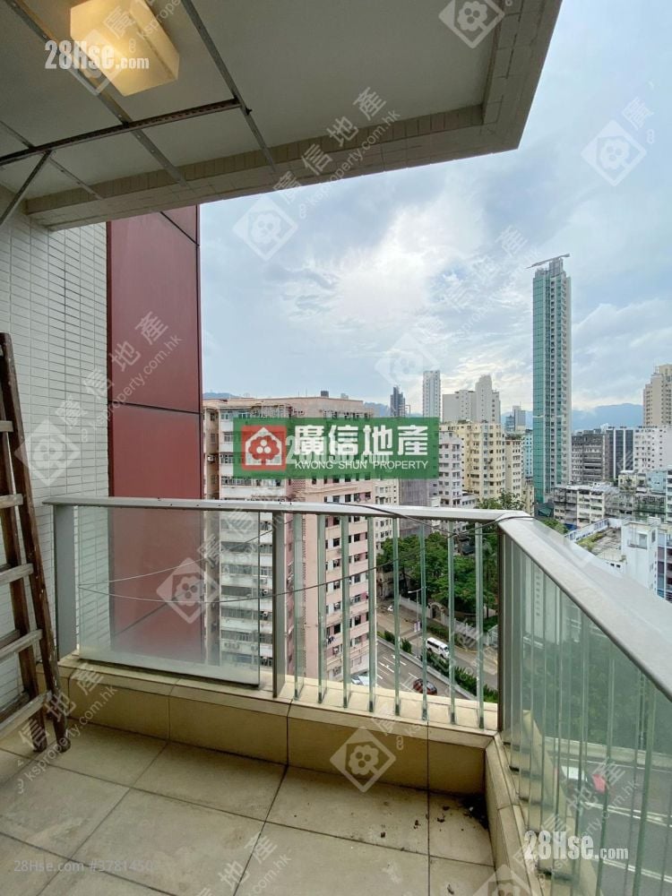 Bedford 28 Sell 2 Bedrooms , 1 Bathroom 421 ft²