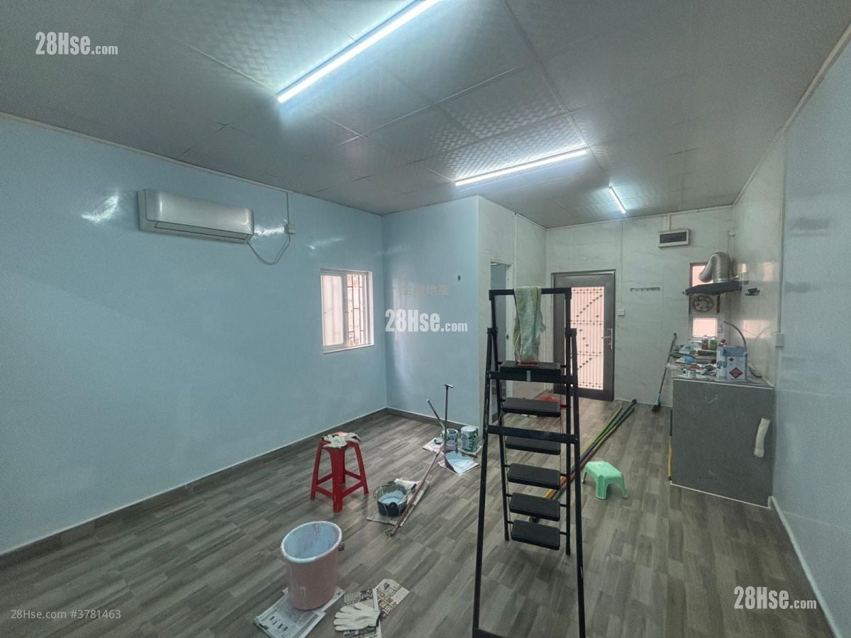 村屋 租盘 2 房 , 1 浴室 400 平方尺