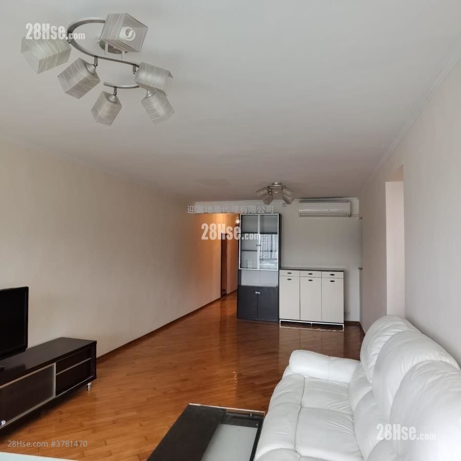 Laguna Verde Sell 3 Bedrooms , 3 Bathrooms 1,125 ft²