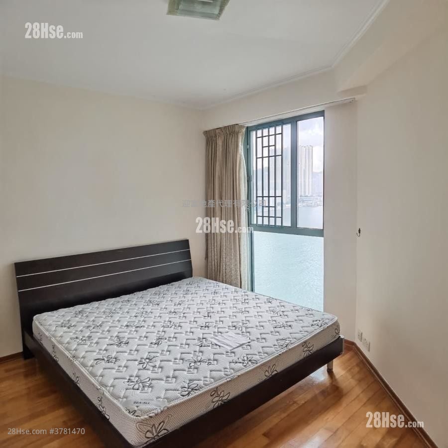 Laguna Verde Sell 3 Bedrooms , 3 Bathrooms 1,125 ft²