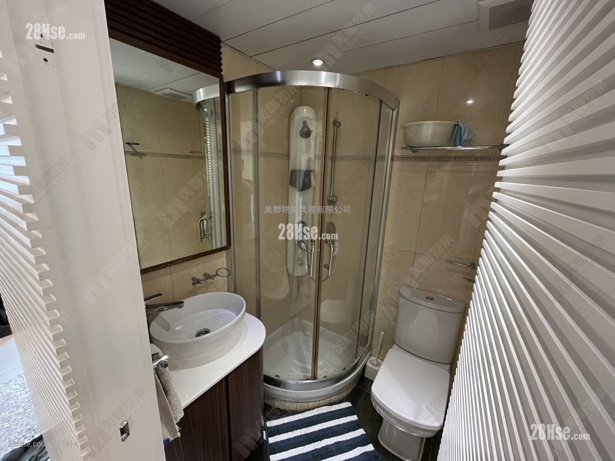 美孚新邨 售盘 3 房 , 2 浴室 704 平方尺