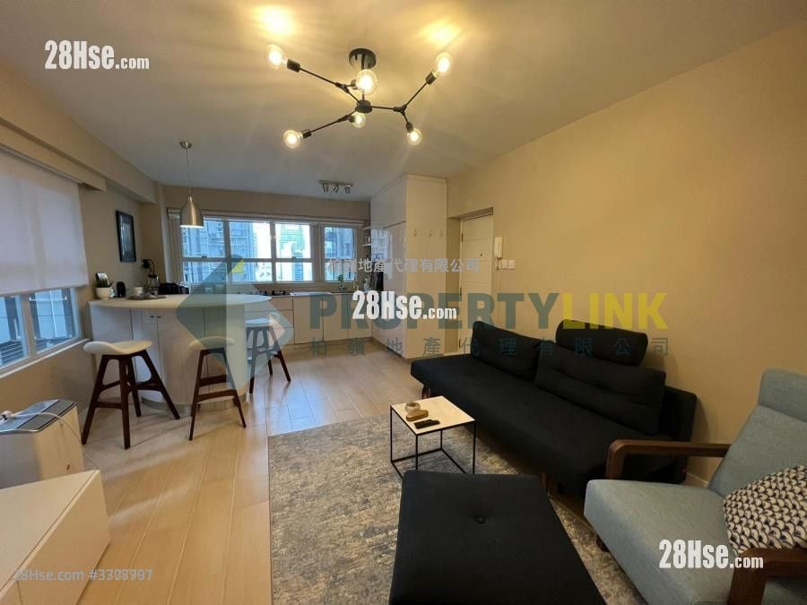 Ying Fai Court Sell 1 Bedroom , 1 Bathroom 465 ft²