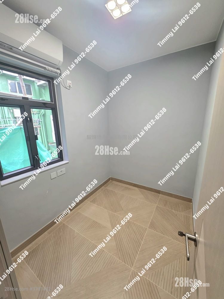 Yen Chun Building Rental 3 Bedrooms , 1 Bathroom 460 ft²