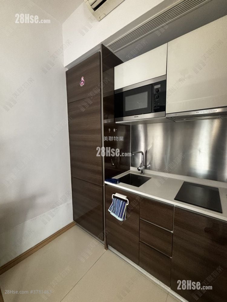 奥城西岸 售盘 1 房 262 平方尺