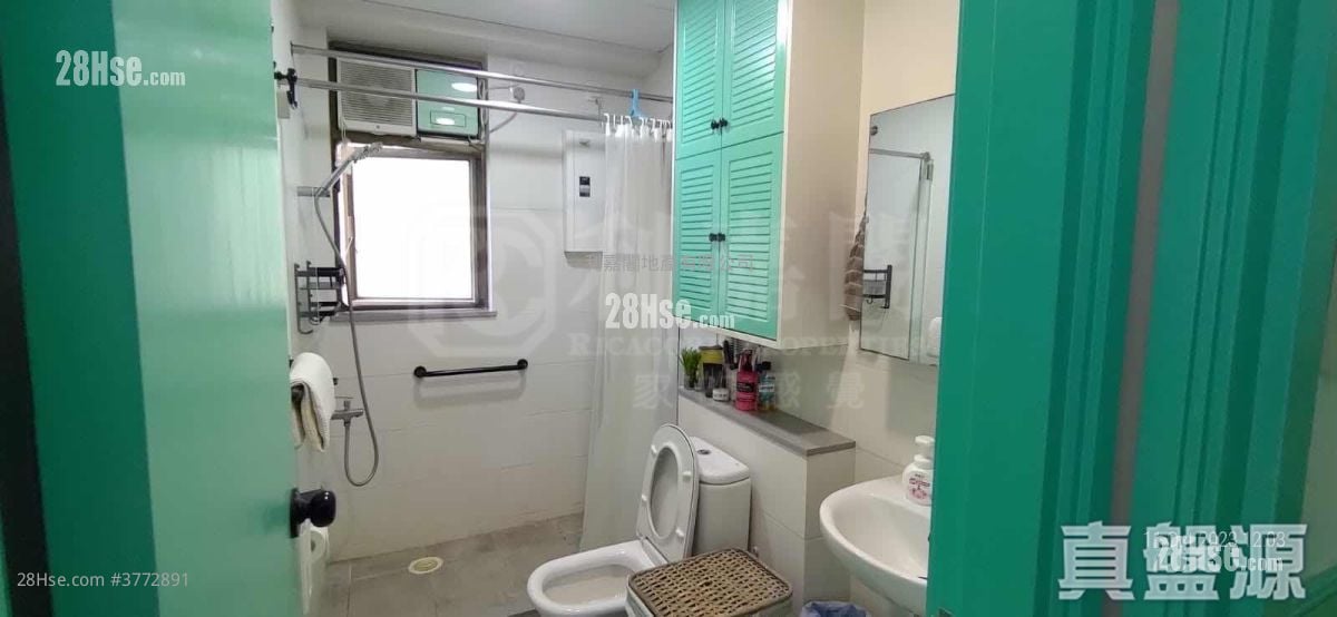 The Belcher's Sell 3 Bedrooms , 2 Bathrooms 889 ft²