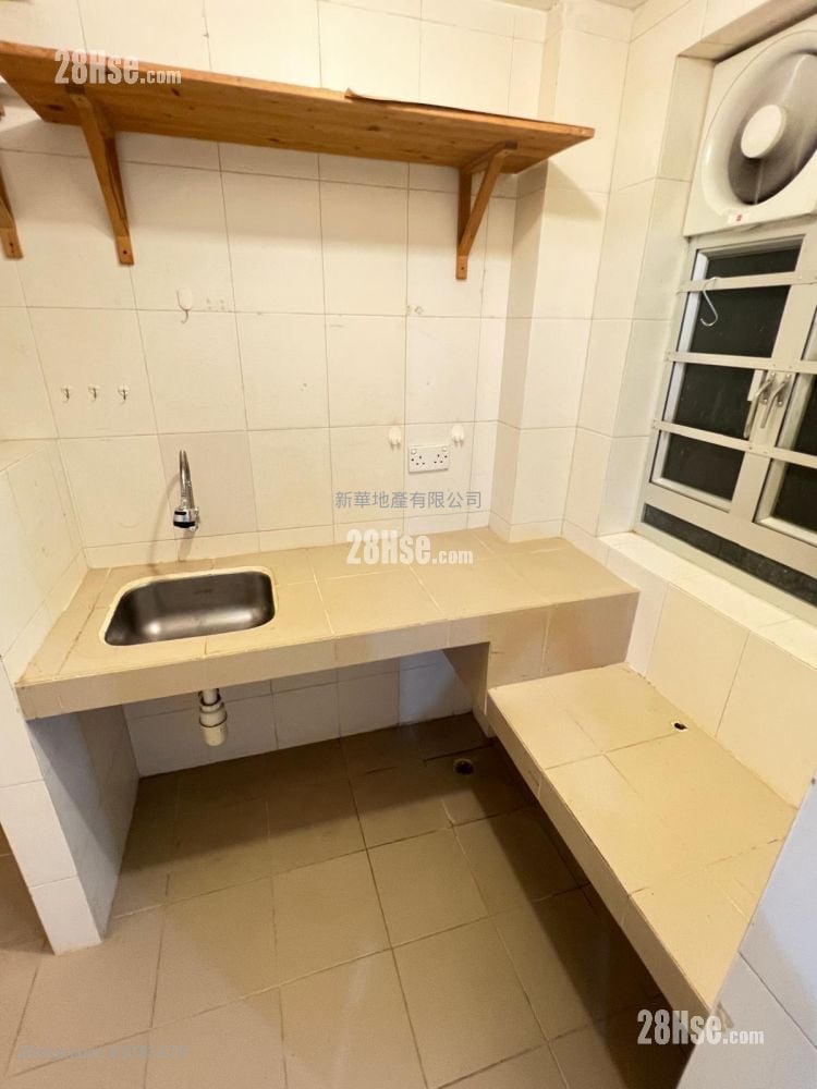 Tai Hing House Rental 267 ft²