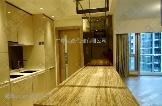 Cullinan West Sell 4 Bedrooms , 3 Bathrooms 1,342 ft²