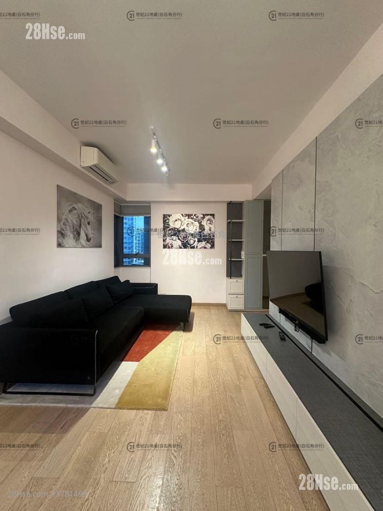 Solaria Rental 3 Bedrooms , 2 Bathrooms 833 ft²