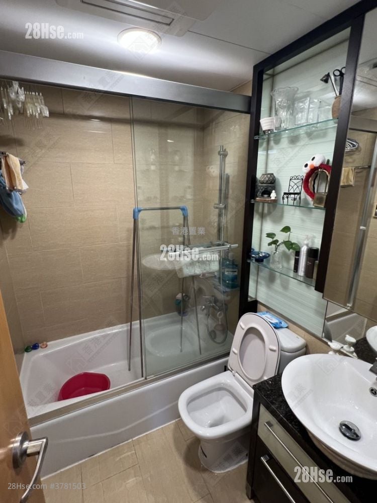 Banyan Garden Sell 3 Bedrooms , 2 Bathrooms 735 ft²