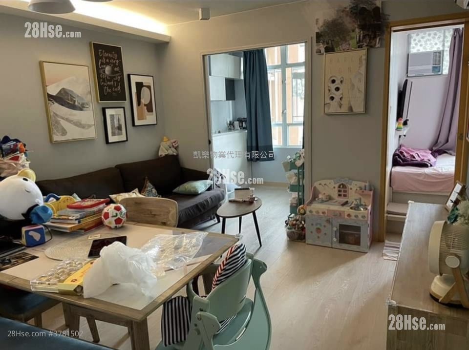 冠熹苑 售盘 2 房 429 平方尺