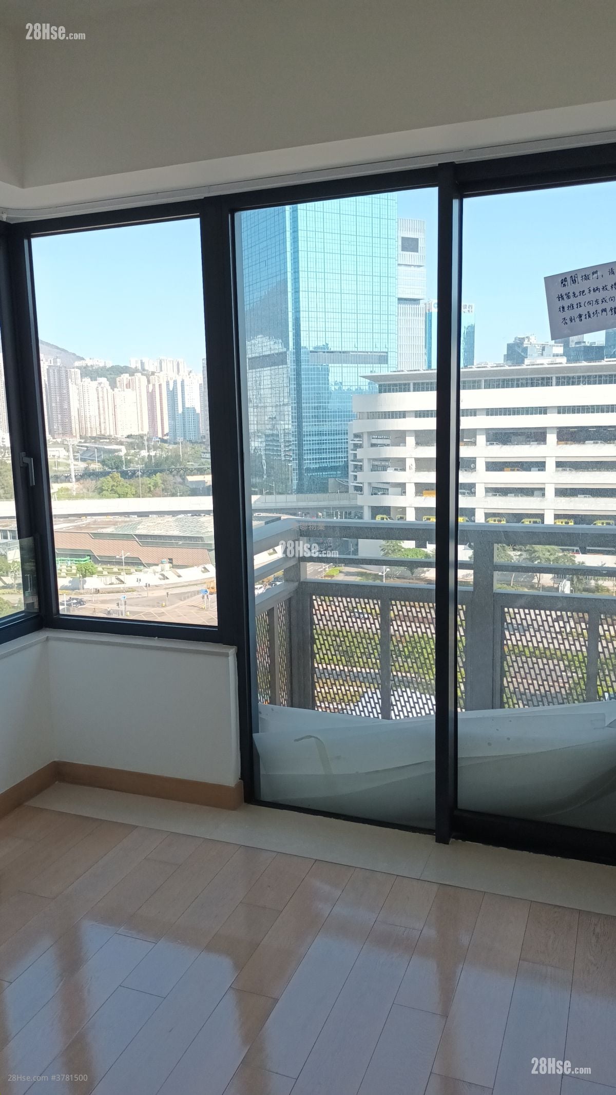 K.city Rental 3 Bedrooms , 2 Bathrooms 797 ft²