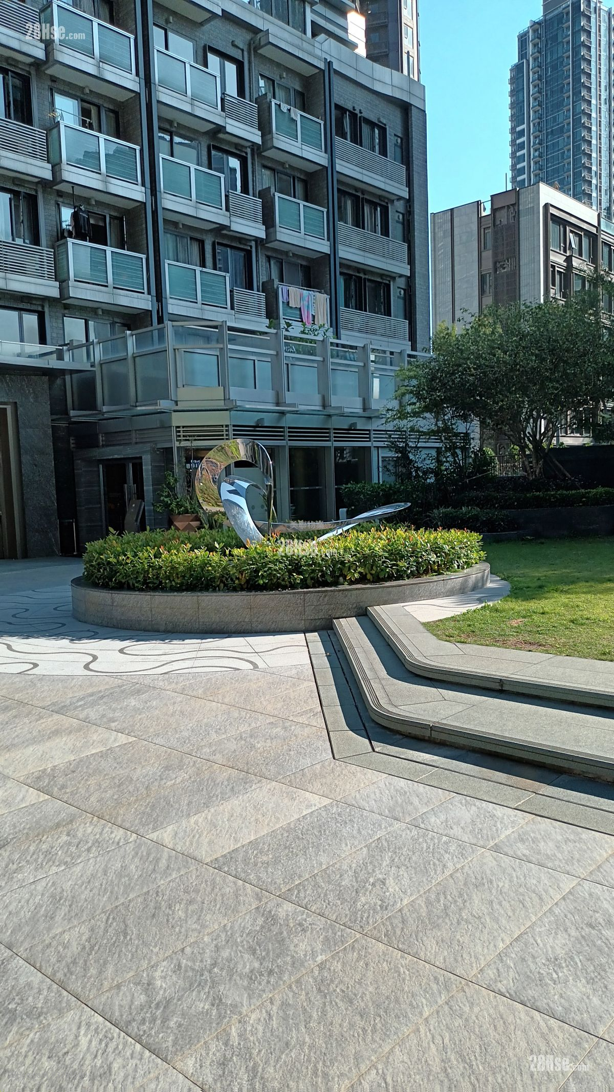 K.city Rental 3 Bedrooms , 2 Bathrooms 797 ft²