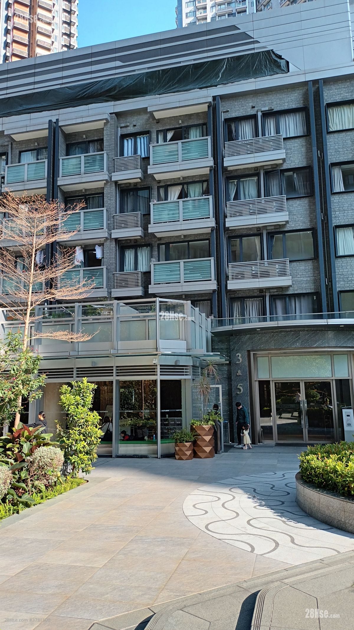 K.city Rental 3 Bedrooms , 2 Bathrooms 797 ft²