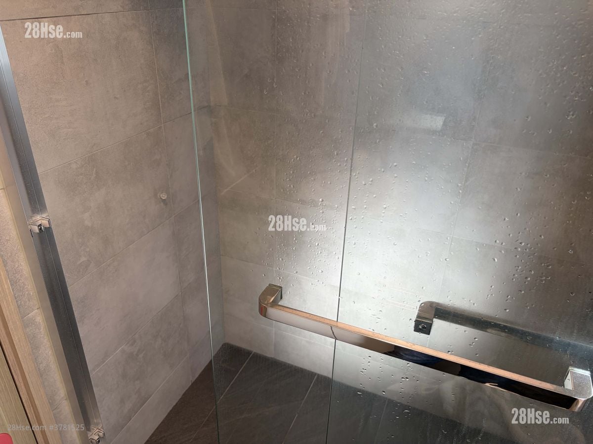 海怡半岛 售盘 2 房 , 2 浴室 592 平方尺