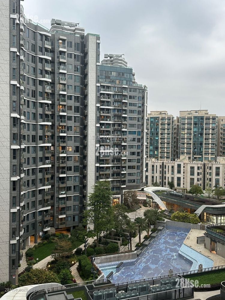 Solaria Rental 3 Bedrooms , 2 Bathrooms 833 ft²