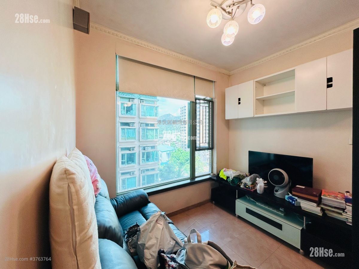 Botania Villa Rental 2 Bedrooms 482 ft²