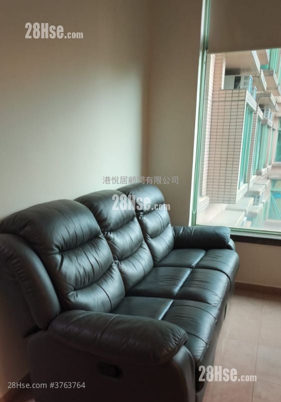 Botania Villa Rental 2 Bedrooms 482 ft²