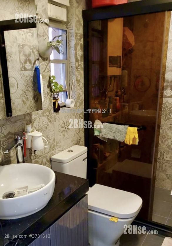 冠熹苑 售盘 3 房 601 平方尺