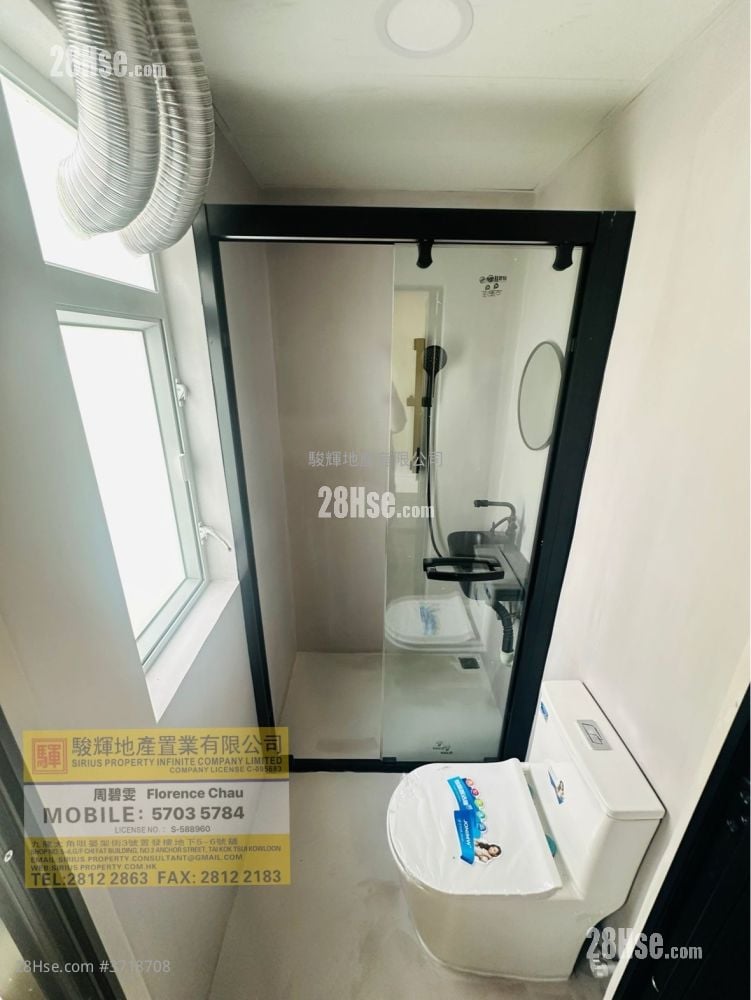 Sun Hing Building Rental Studio , 1 Bathroom 190 ft²