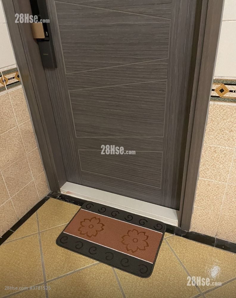 海怡半岛 售盘 2 房 , 2 浴室 592 平方尺