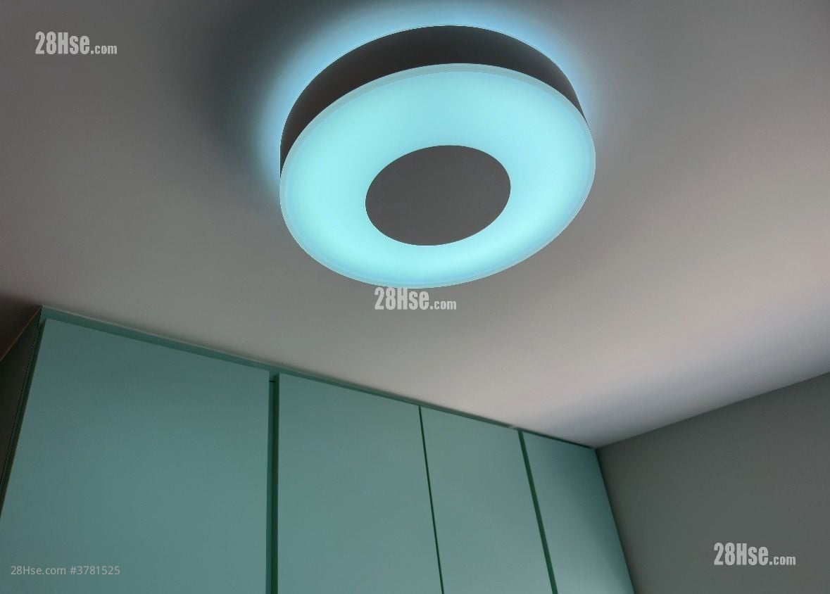 海怡半岛 售盘 2 房 , 2 浴室 592 平方尺