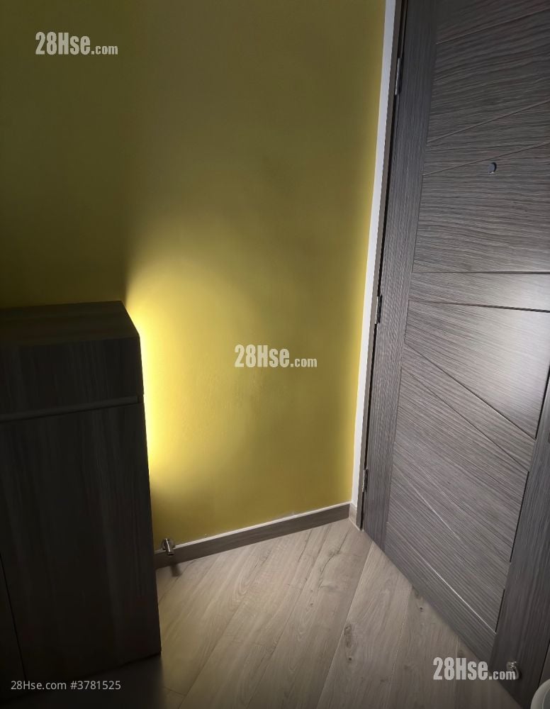 海怡半岛 售盘 2 房 , 2 浴室 592 平方尺