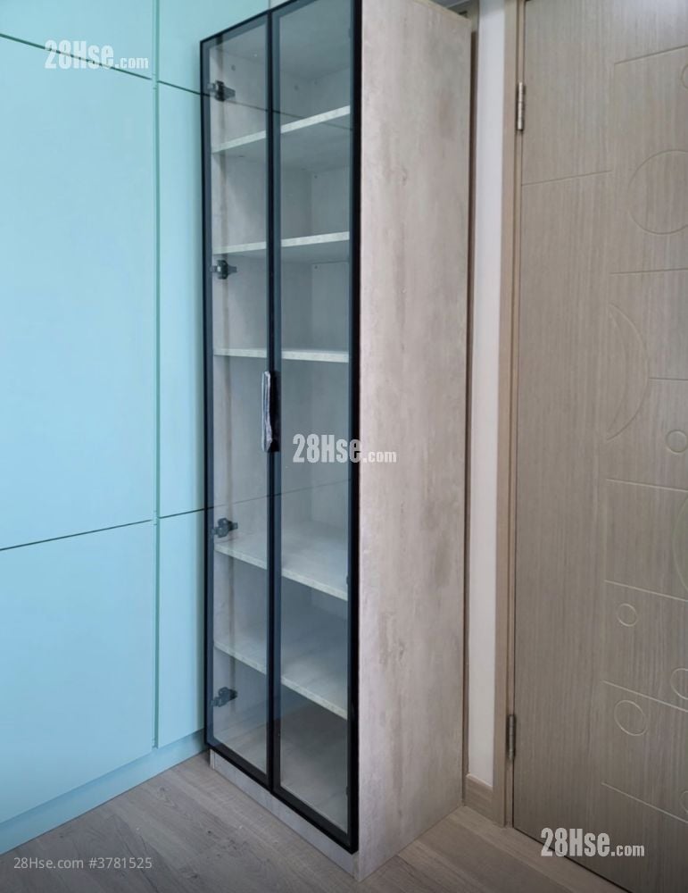 海怡半岛 售盘 2 房 , 2 浴室 592 平方尺