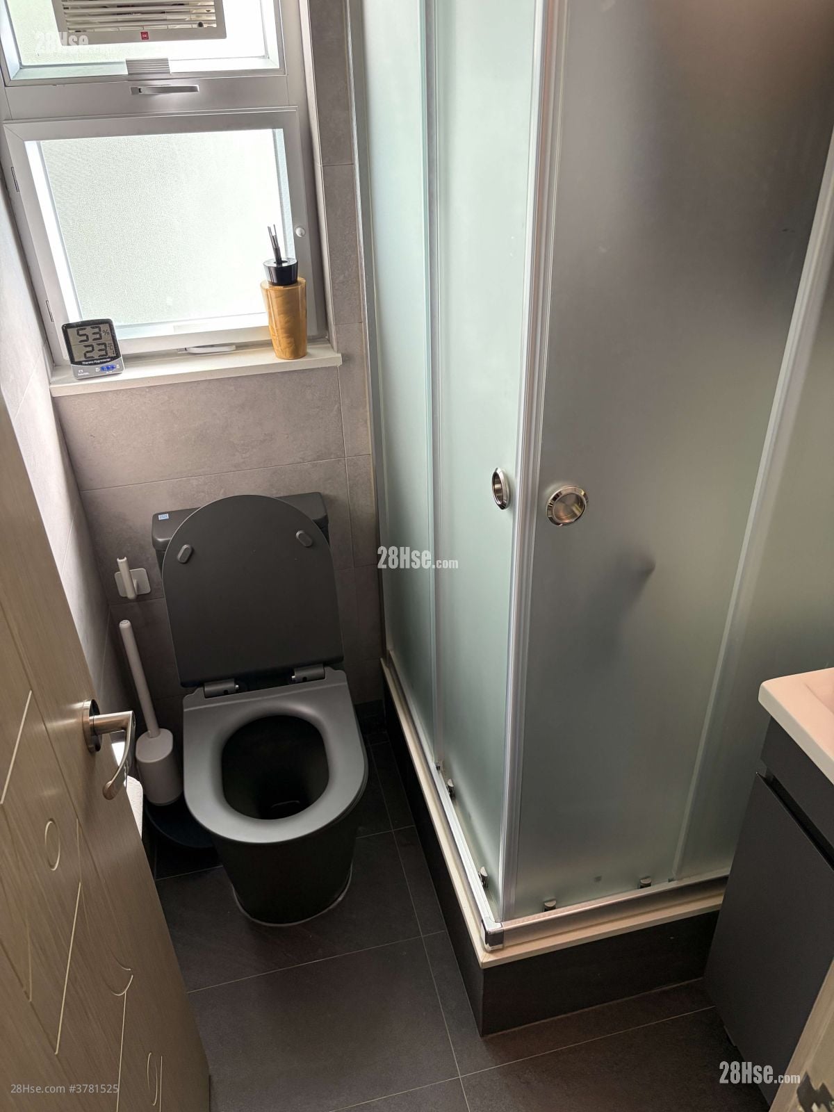 海怡半岛 售盘 2 房 , 2 浴室 592 平方尺