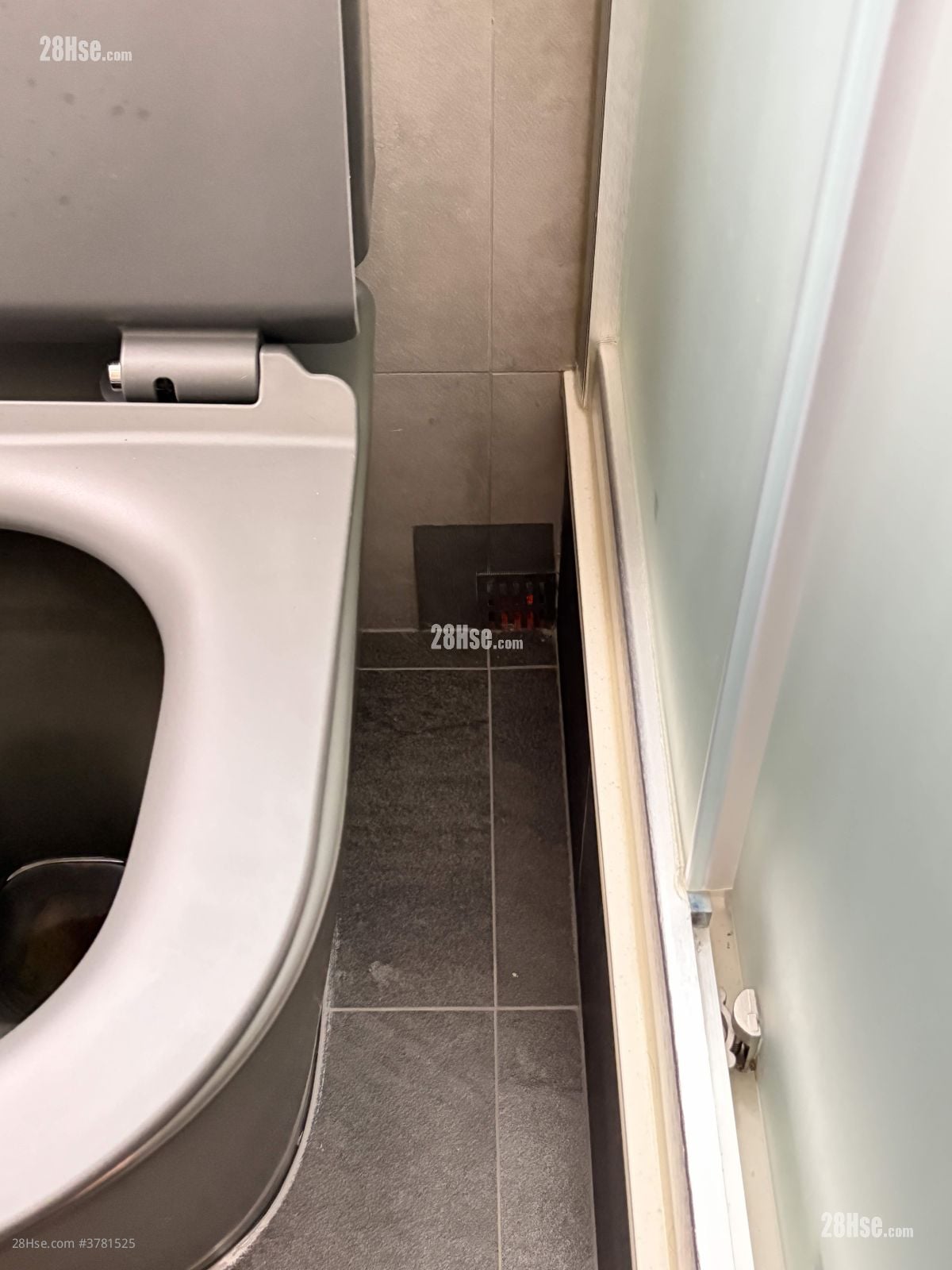 海怡半岛 售盘 2 房 , 2 浴室 592 平方尺