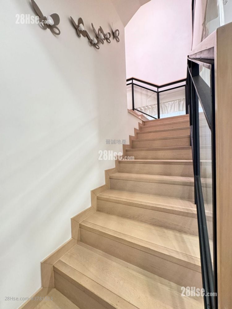 星岸 售盘 5+ 房 , 4 浴室 2,431 平方尺